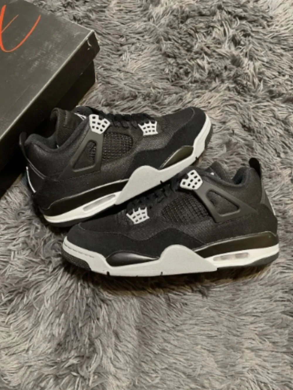 Jordan 4 Retro SE Mid Black Canvas